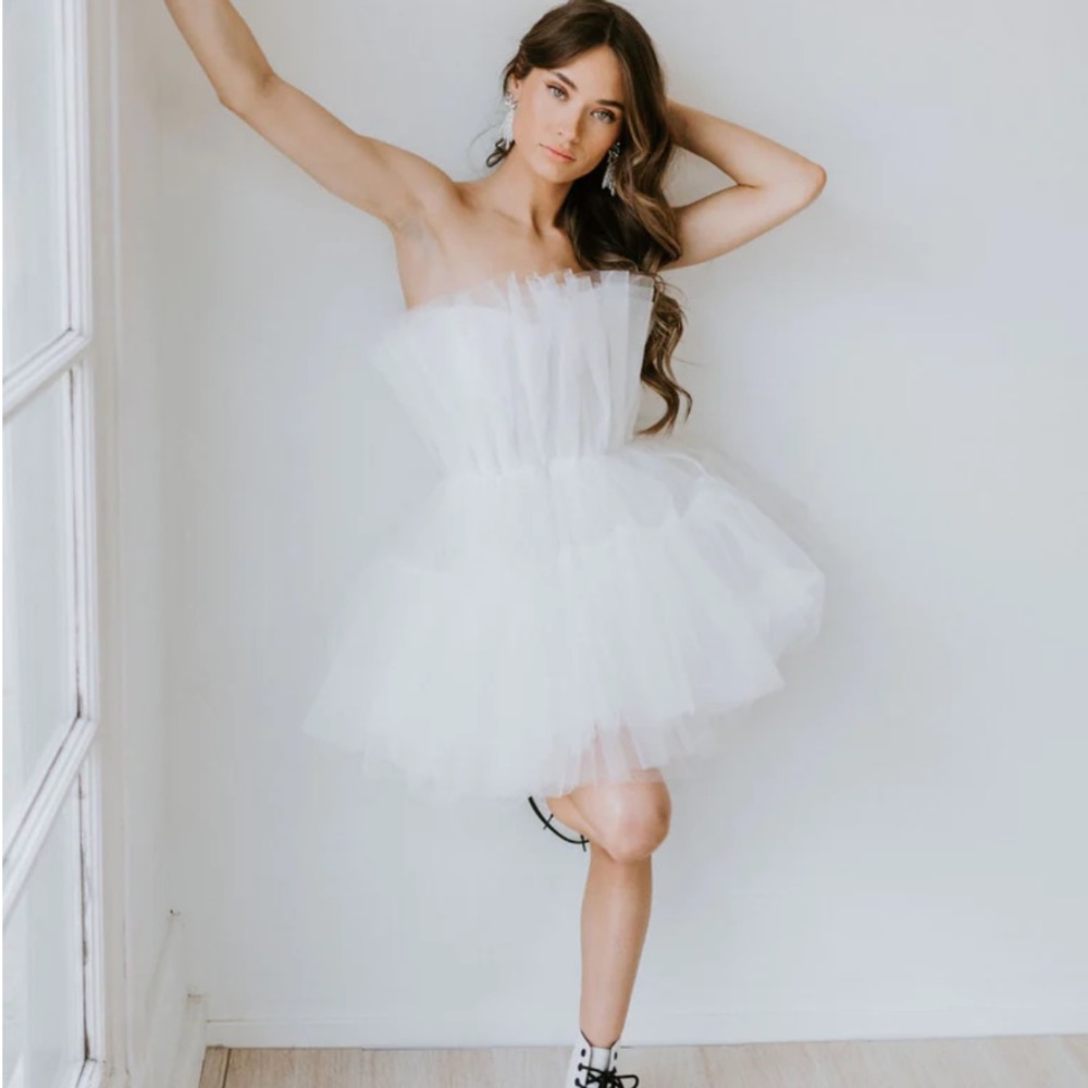 Untamed Petals Millie Mini Gown Tulle Strapless Party Dress Sz Small NWT